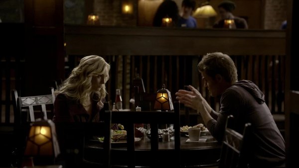 The.Vampire.Diaries.S02E09.Katerina.1080p.mp4