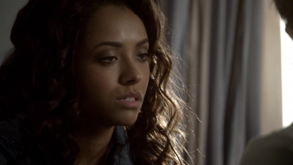 The.Vampire.Diaries.S02E08.Rose.1080p.mp4