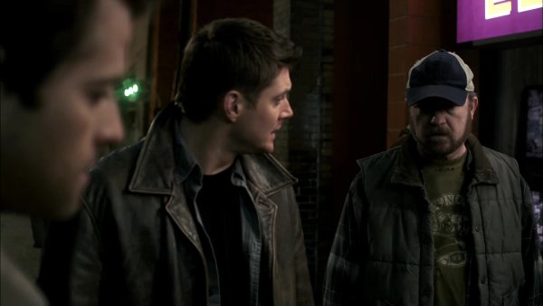 Supernatural.S05E22.Swan_Song.1080p.RUS.DUB.РенТВ.mp4