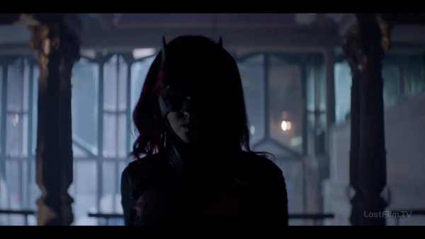 Batwoman_S01E08_720p_rus_LostFilm.mp4