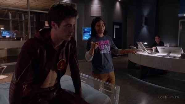 The.Flash.S01E03.1080p.RUS.MVO.LostFilm.mp4