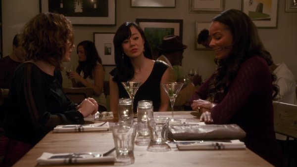 Mistresses.s02e04.WEBDL.1080p.NewStudio.Fox_Life.mp4