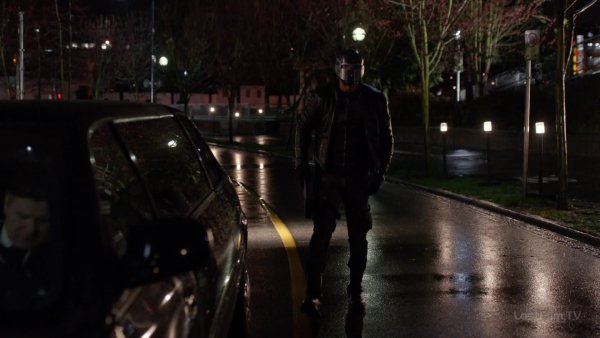 Arrow.S04E19.1080p.rus.LostFilm.mp4