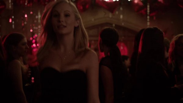 The.Vampire.Diaries.S05E13.1080p.mp4