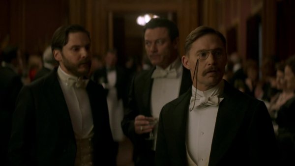 The.Alienist.S01E02.720p.WEB-DL.AMS.mp4