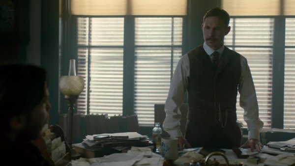 The.Alienist.S01E01.720p.WEB-DL.AMS.mp4